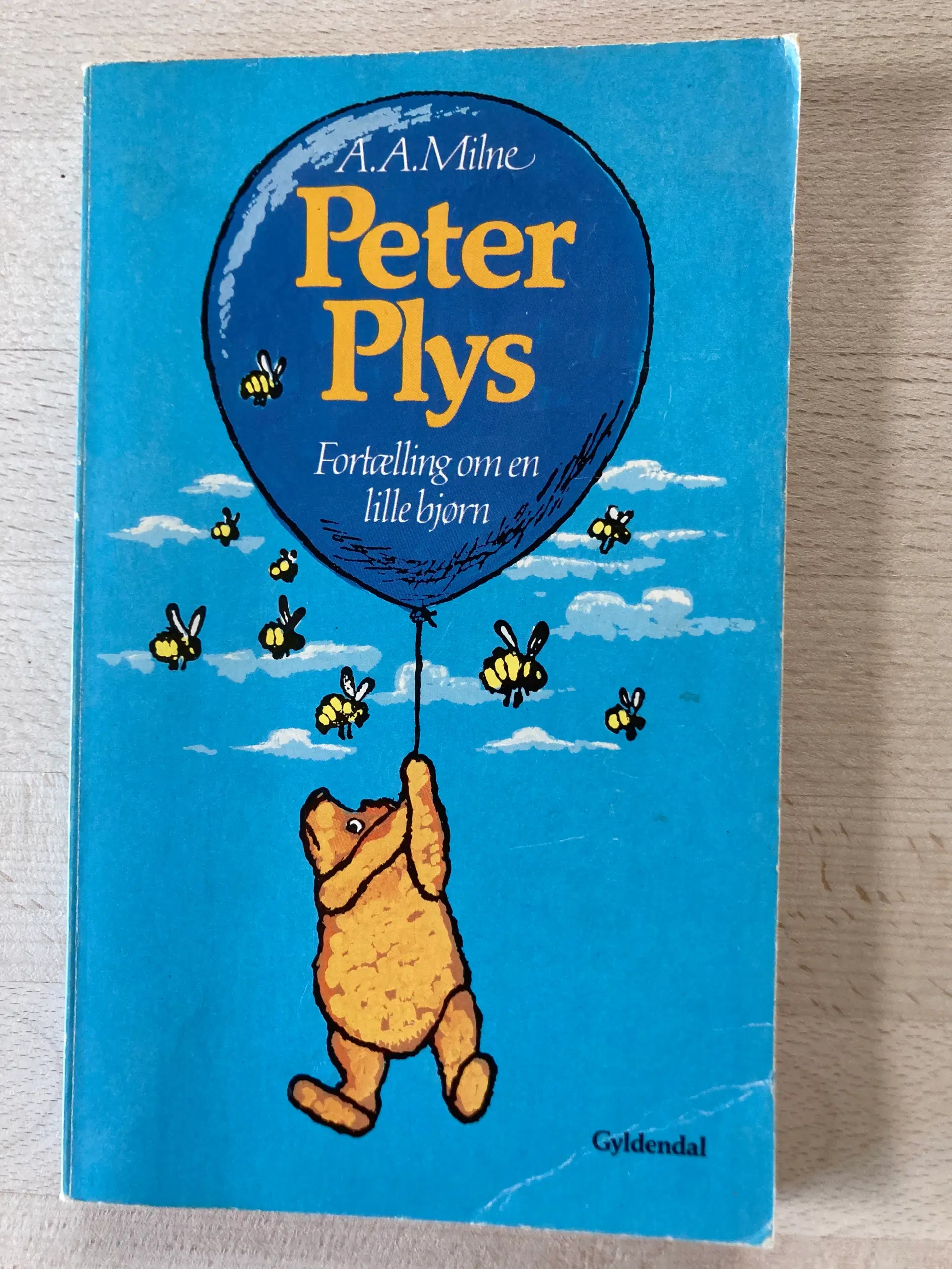 Peter Plys Fortælling om en lille bjørn Milne