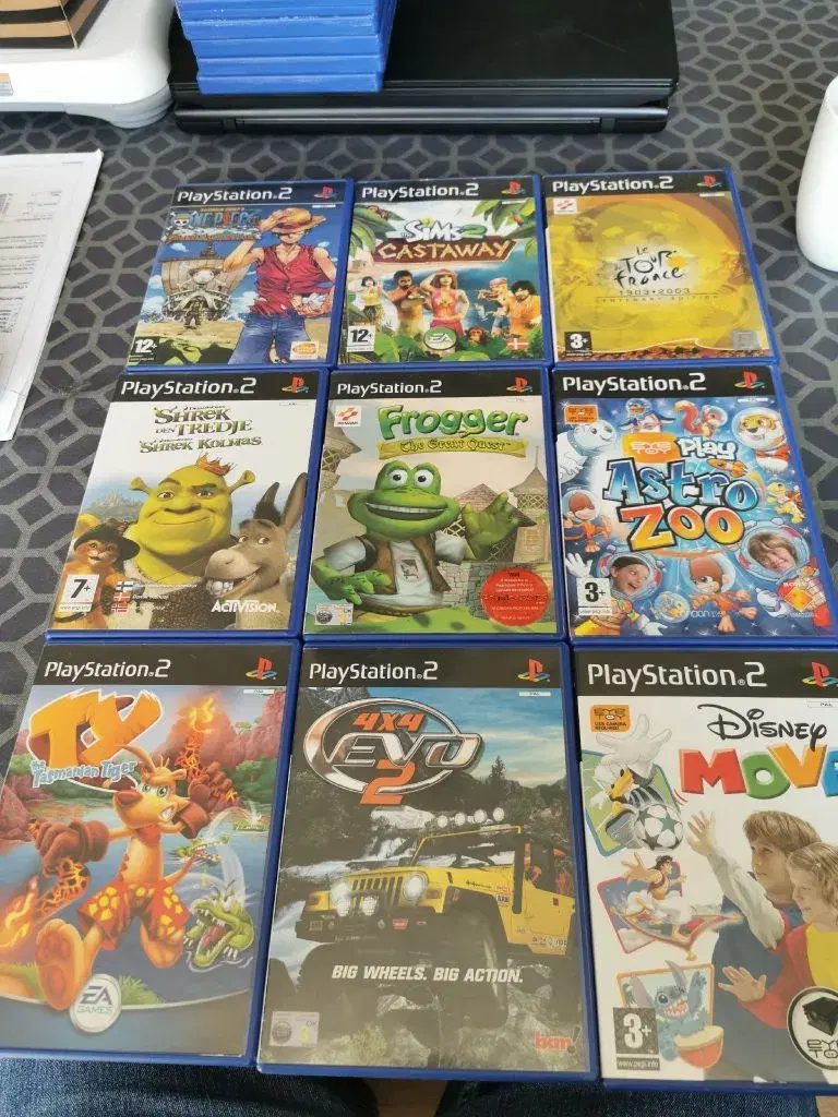 25 PS2 spil !! (50-150kr pr stk)