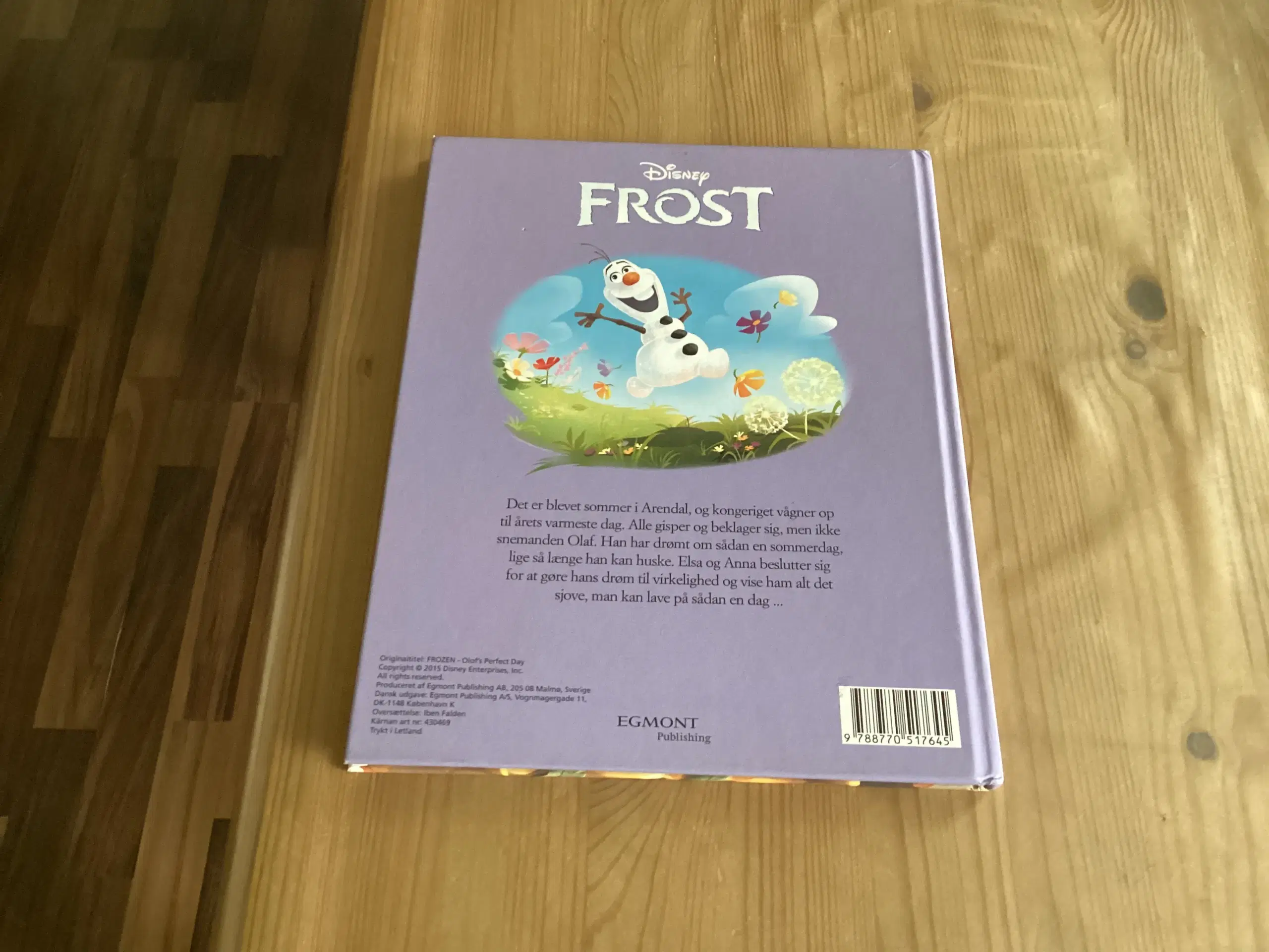 Frost Bøger Bamser Dukker