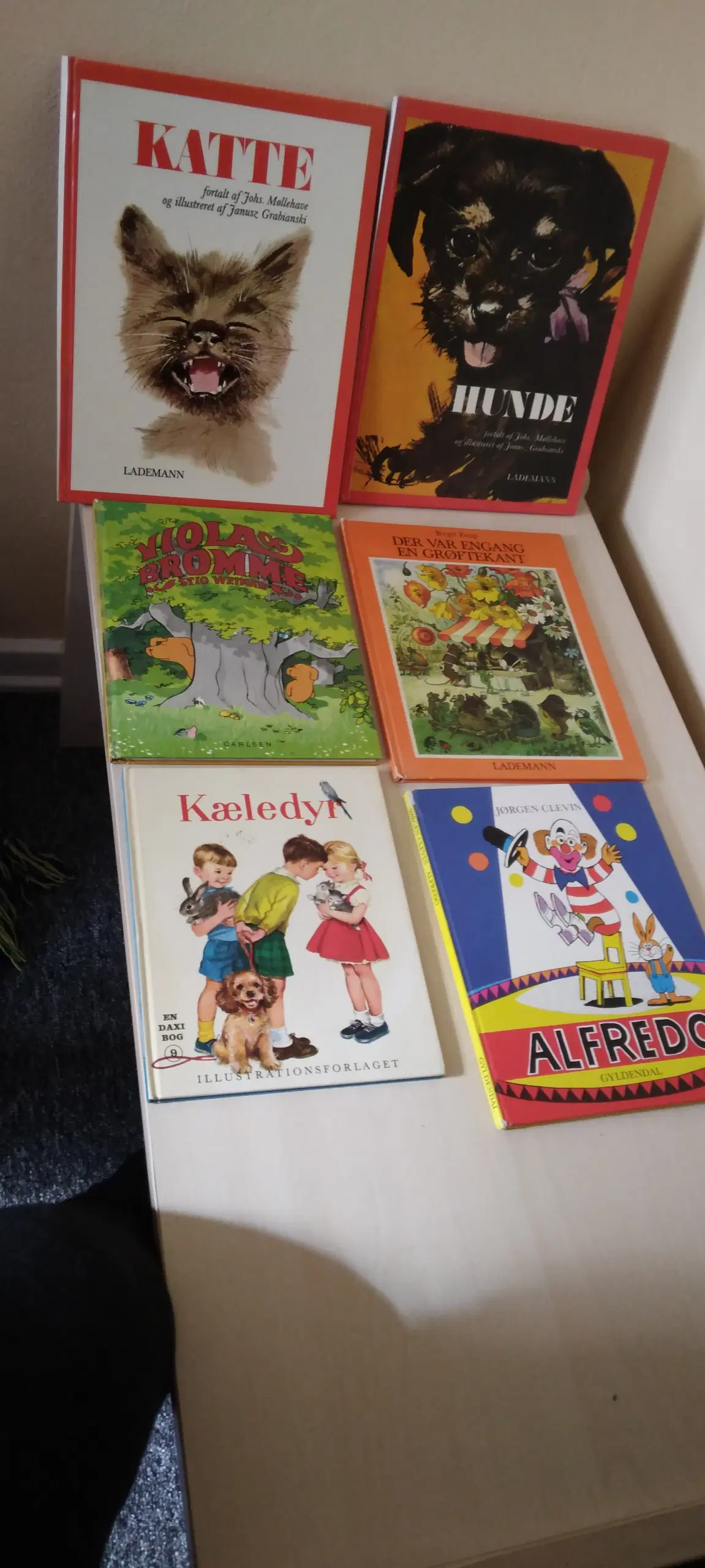 Børnelæsning - diverse hæfter og bøger