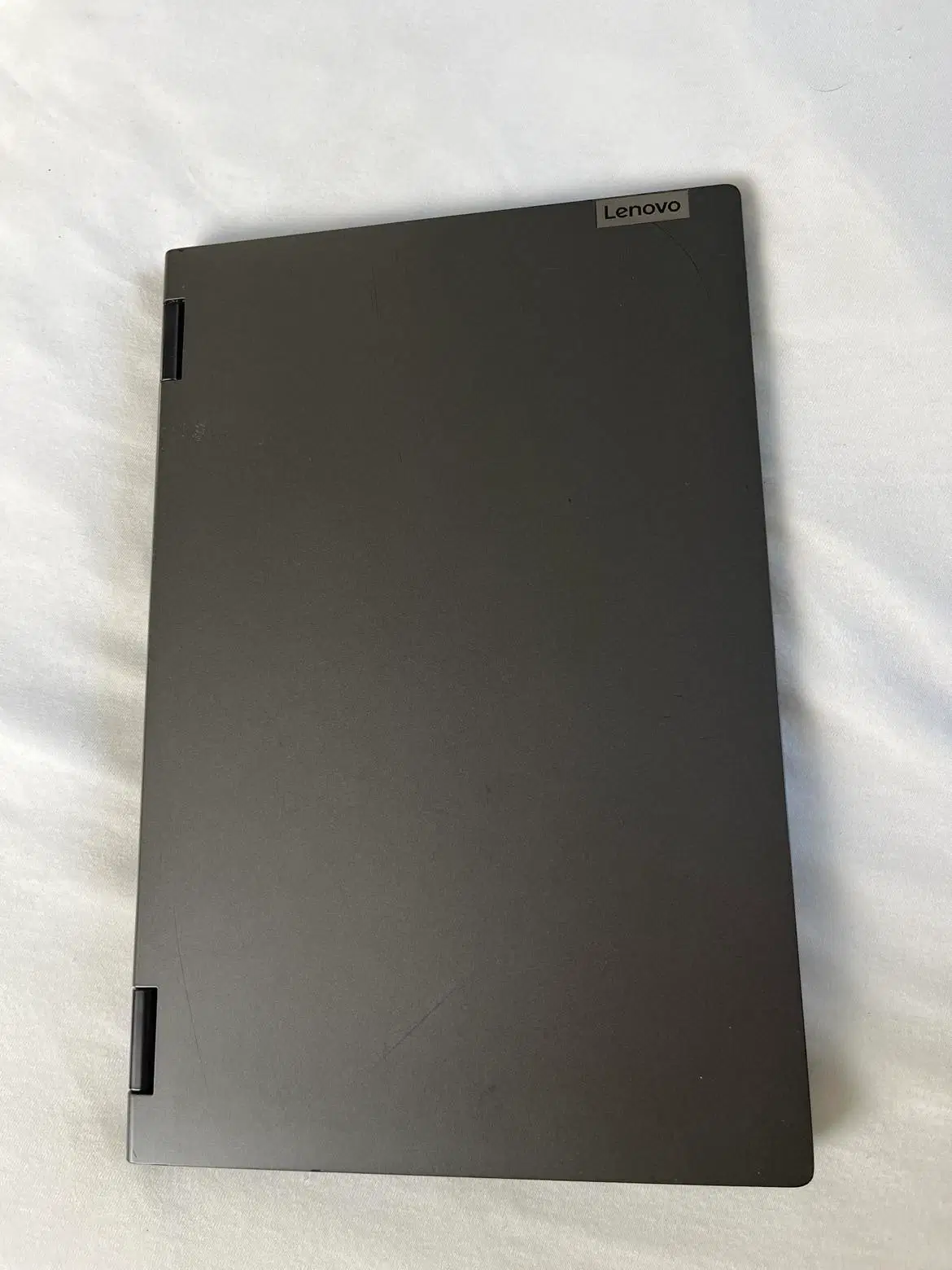 Lenovo IdeaPad flex 5 8 GB ram 512 GB Hardisk