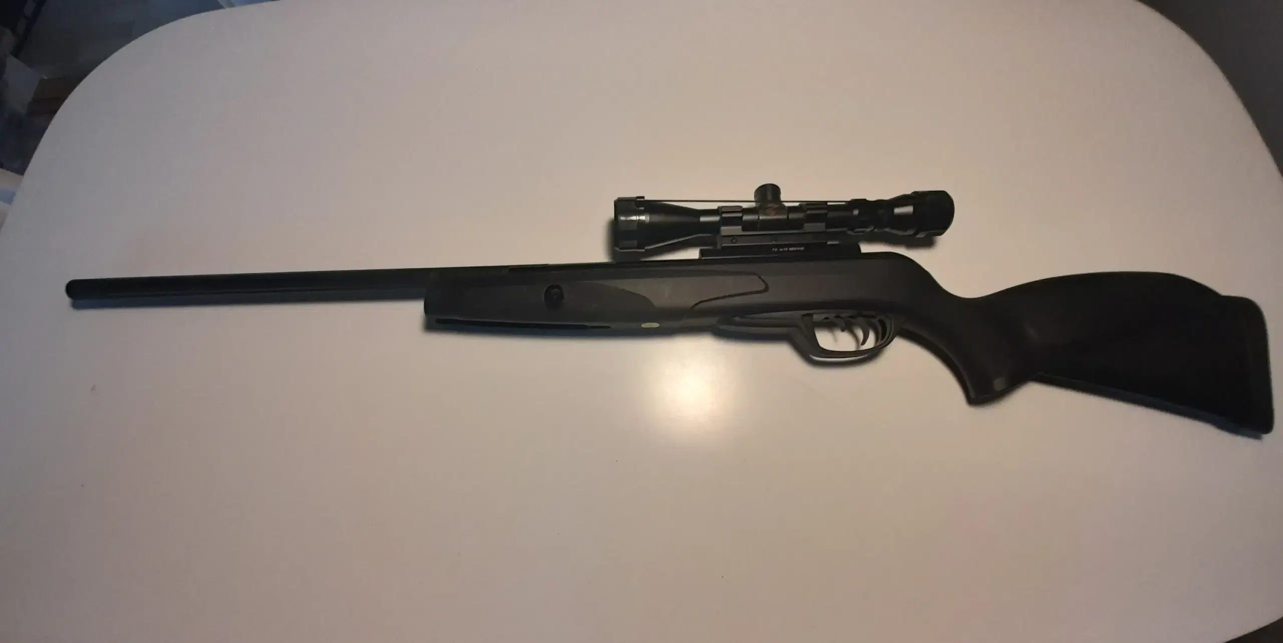 Gamo black Cat 1400 med tilbehør