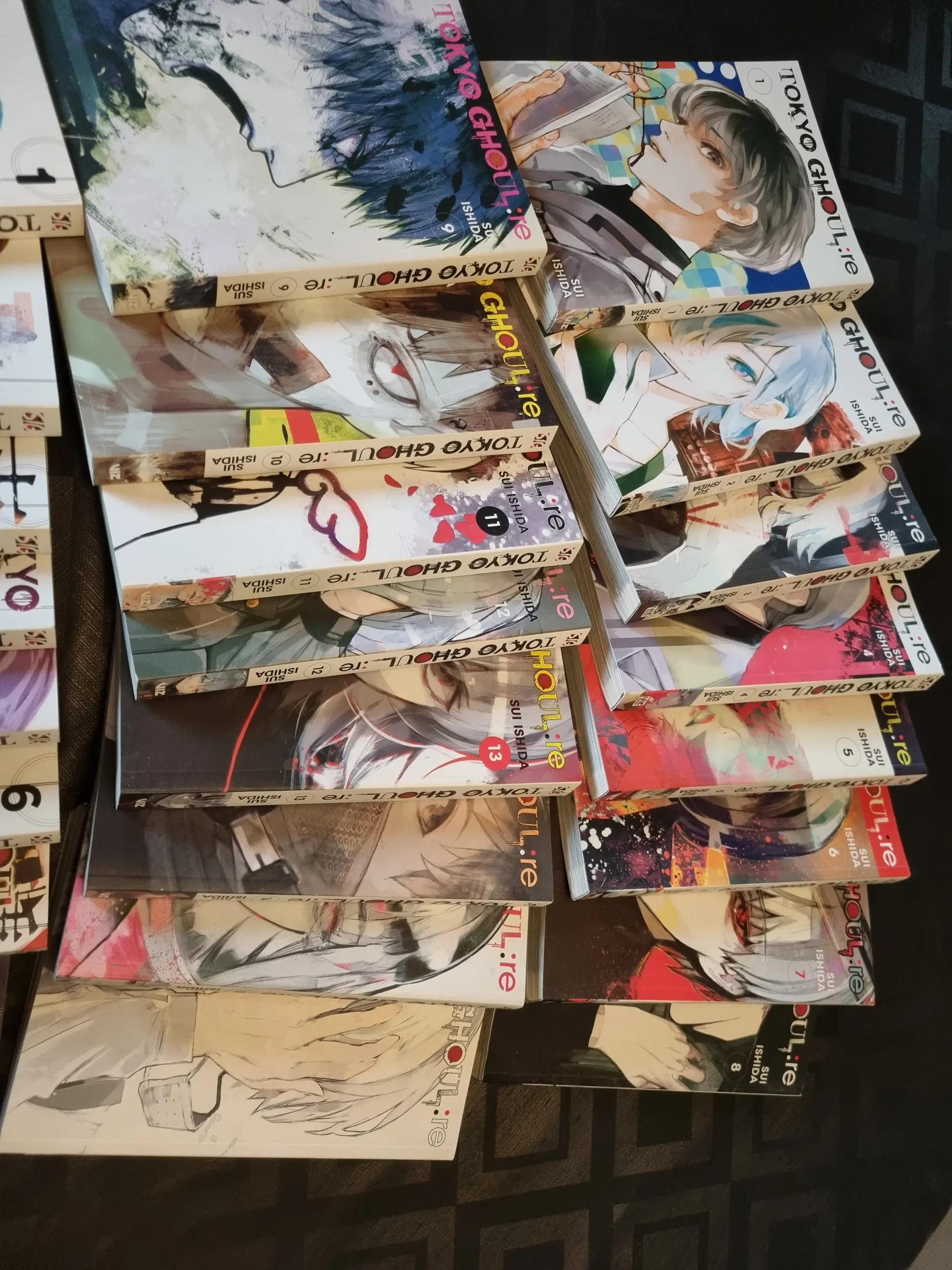 TOKYO GHOUL  TOKYO GHOUL:re komplet samling