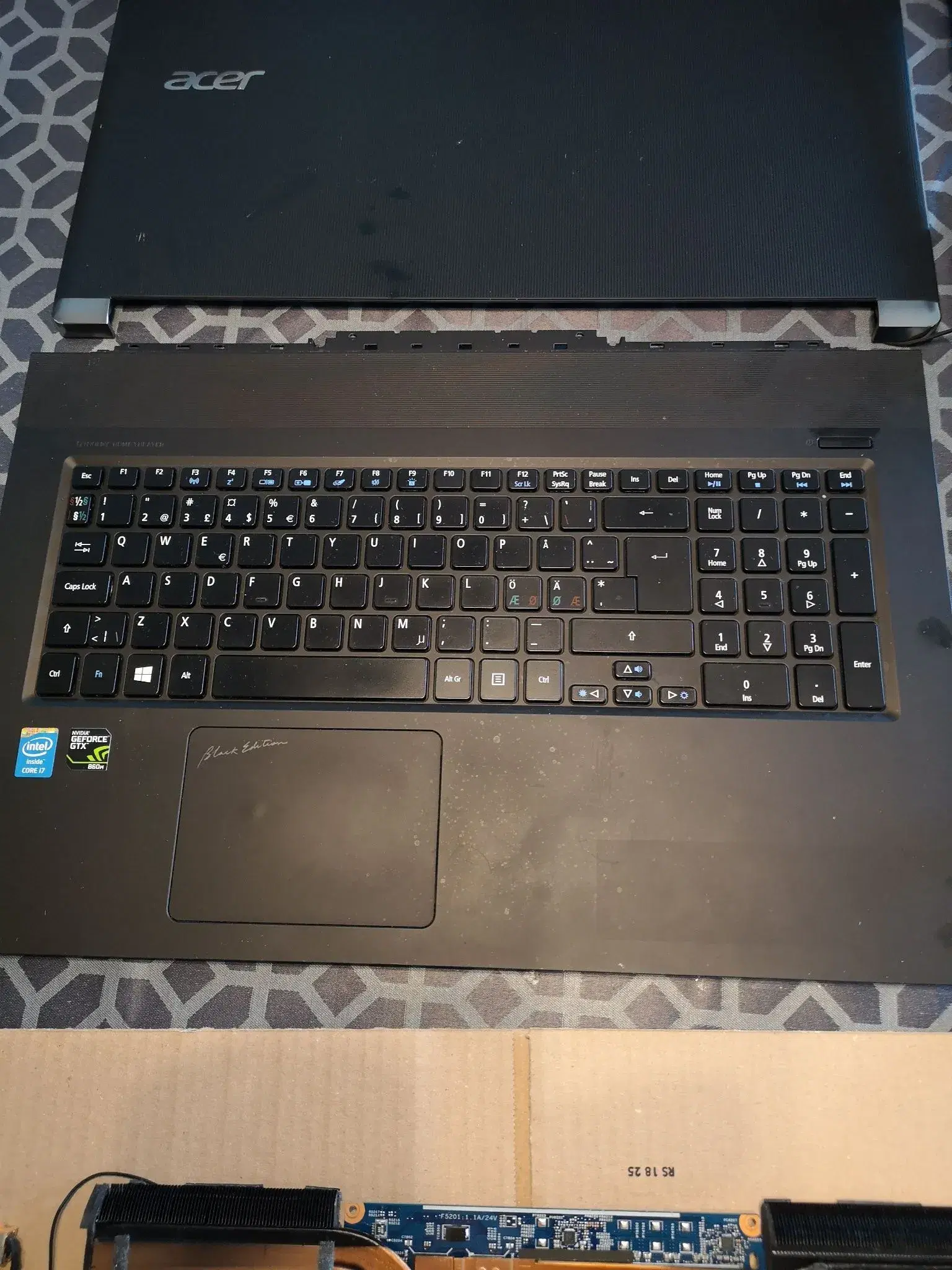 Acer aspire vn7-791 sælges i dele