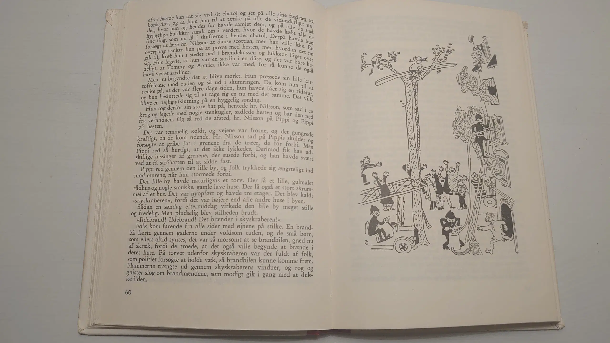 Astrid Lindgren: Pippi Langstrømpe 2 i en bog