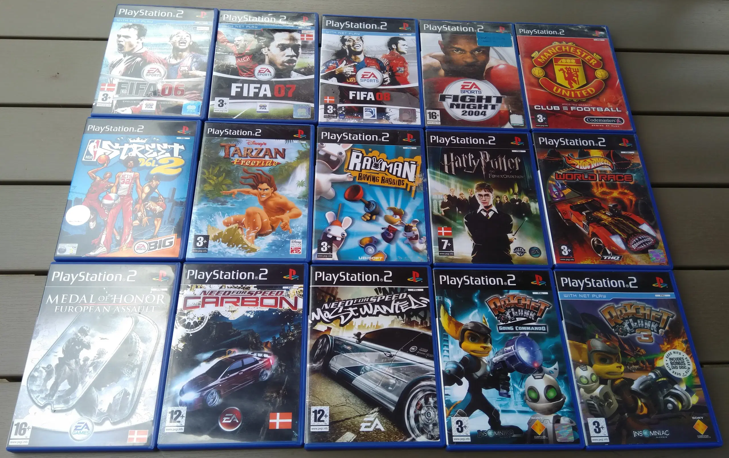 Playstation 2 med tilbehør