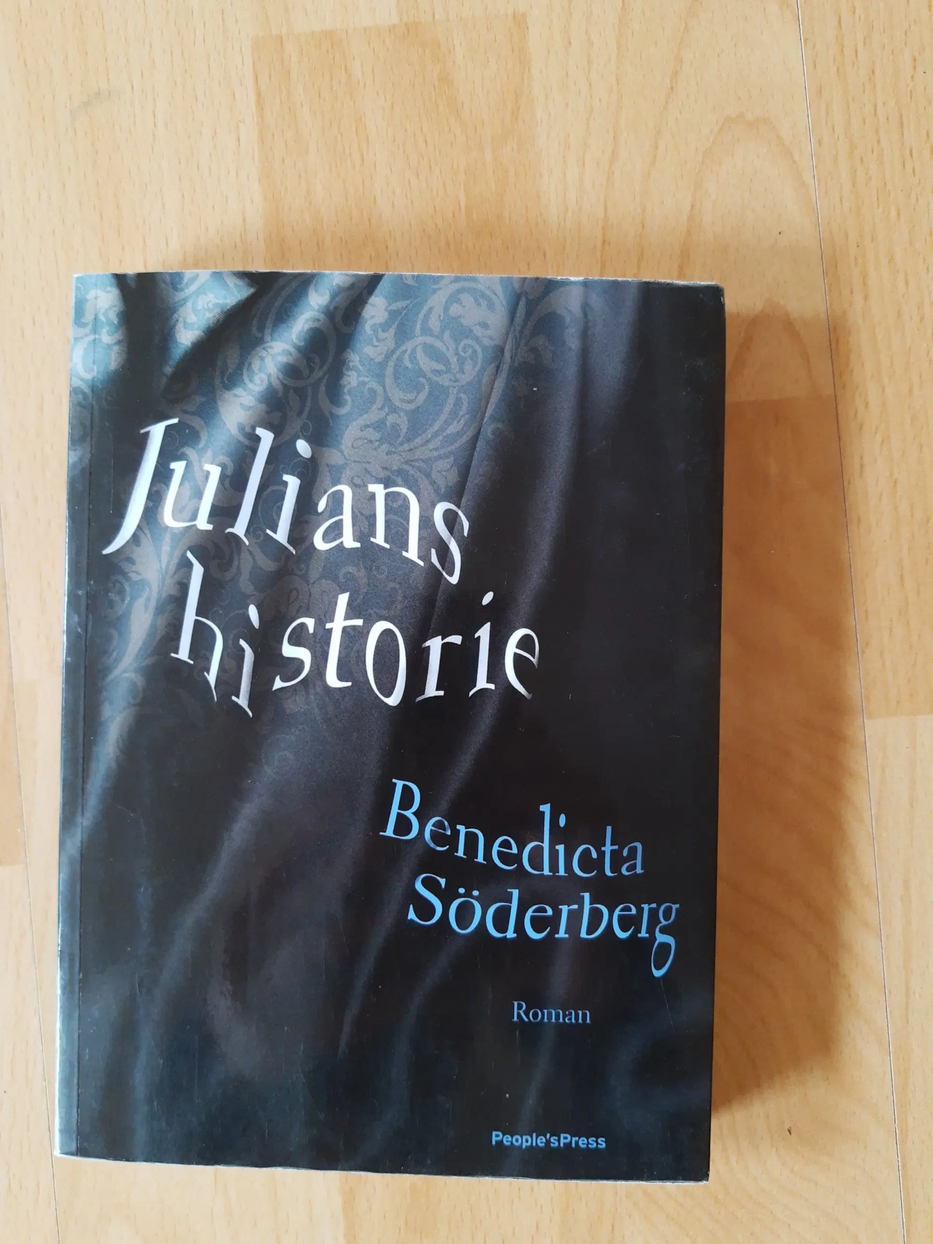 Bogen Julians historie