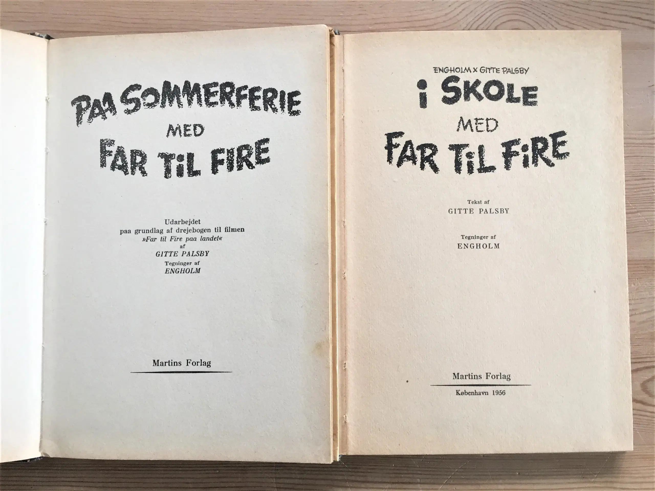 2 gamle Far til Fire bøger