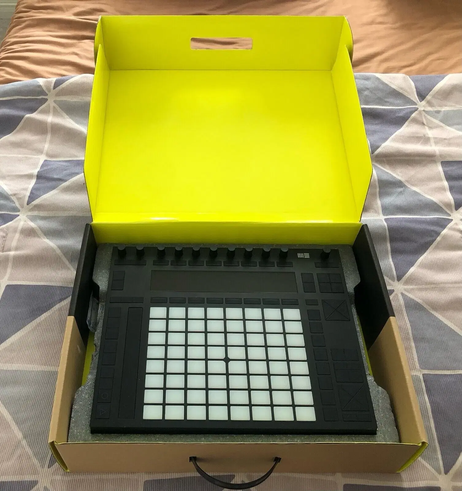 Ableton Push 2 Mac Pro 2013 Apple 24 display