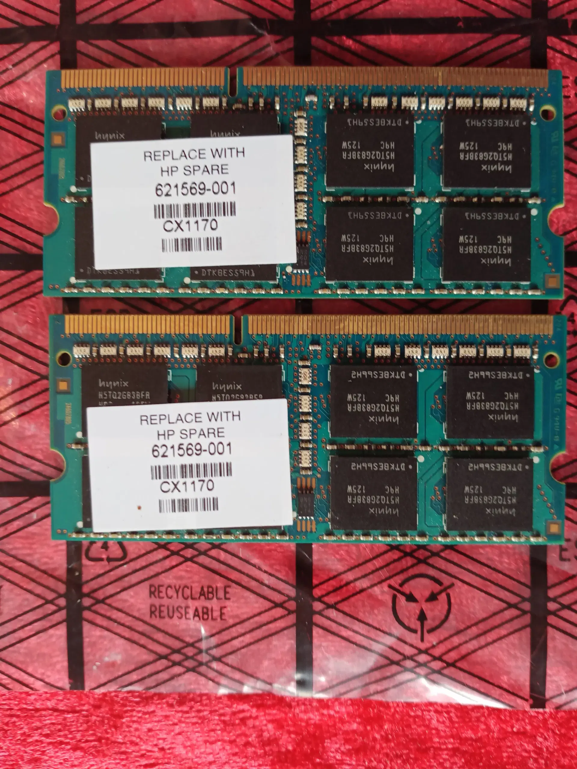 Hynix 8gb DDR3L SDRAM *notebook ram*