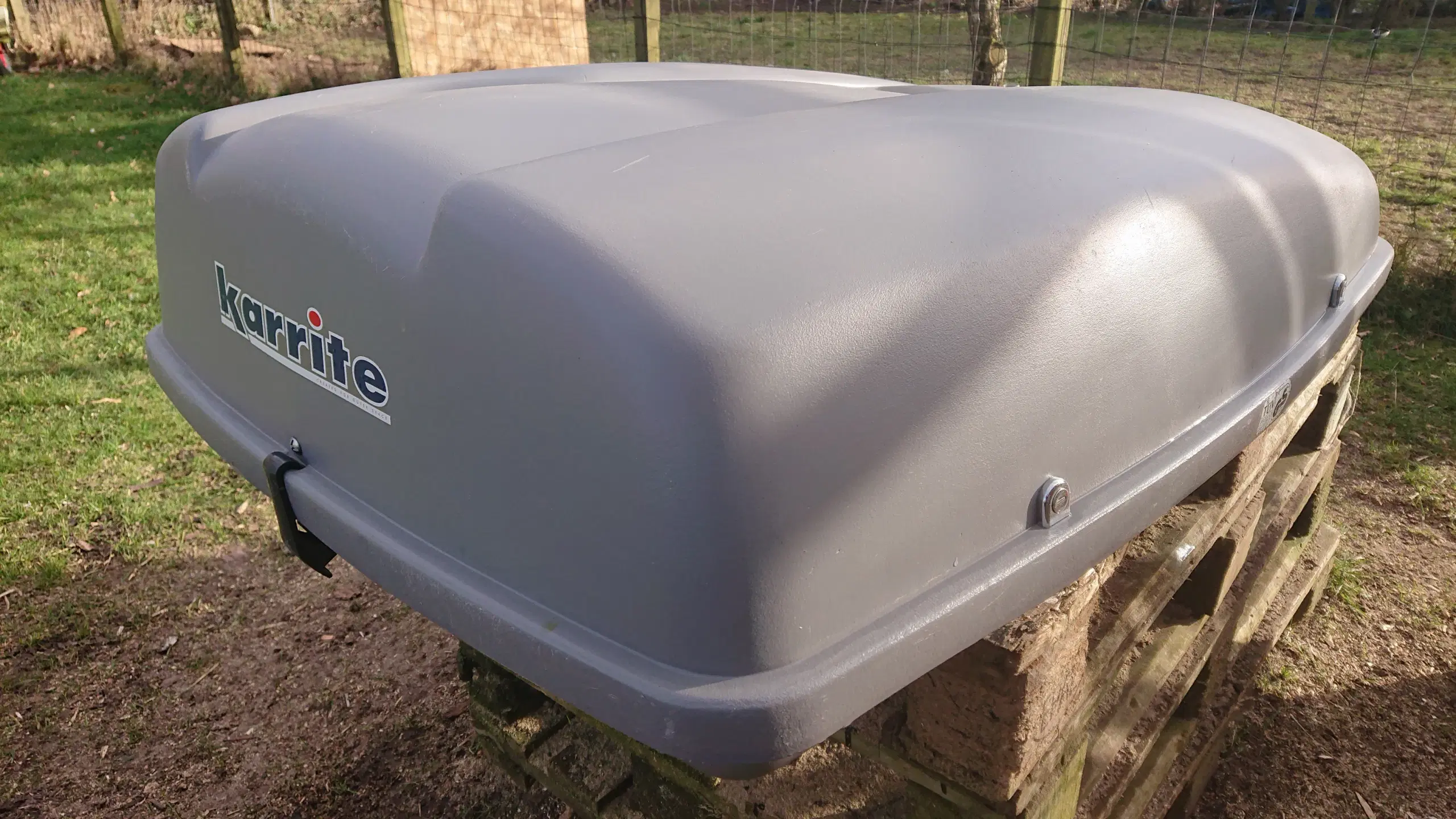 Karrite mirage best sale roof box