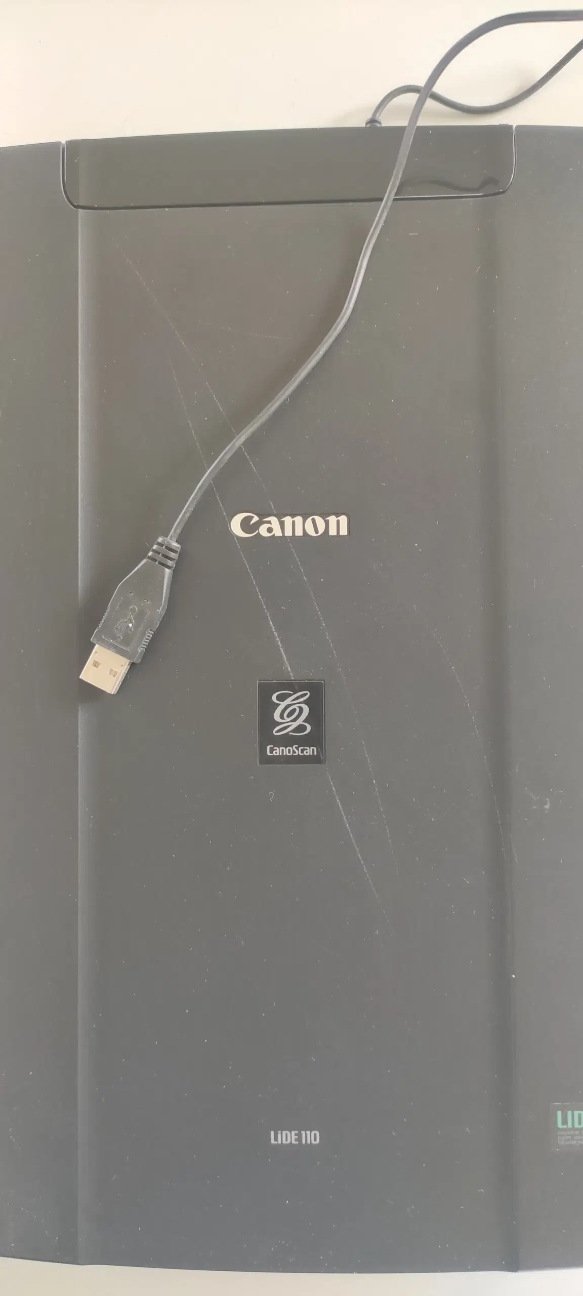 Canon Lide 110 Canoscan flatbed scanner