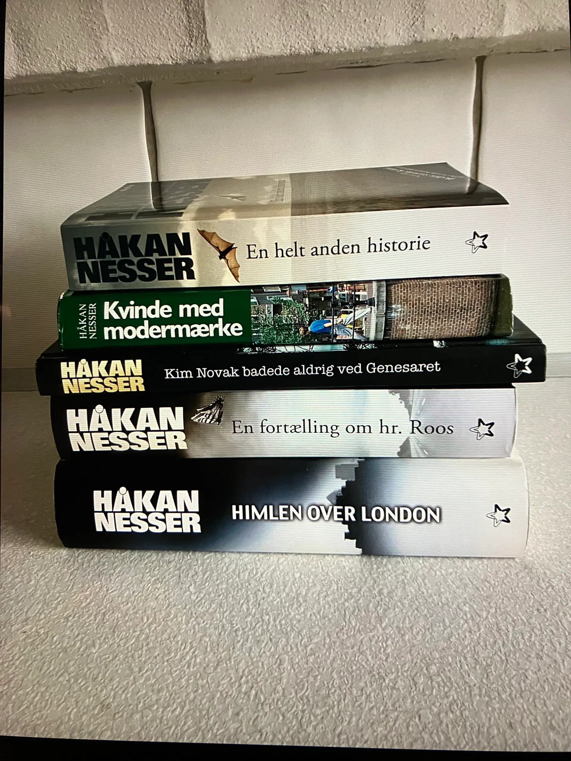 Krimier af Håkon Nesser 5 stk til 50kr  Pr stk 20