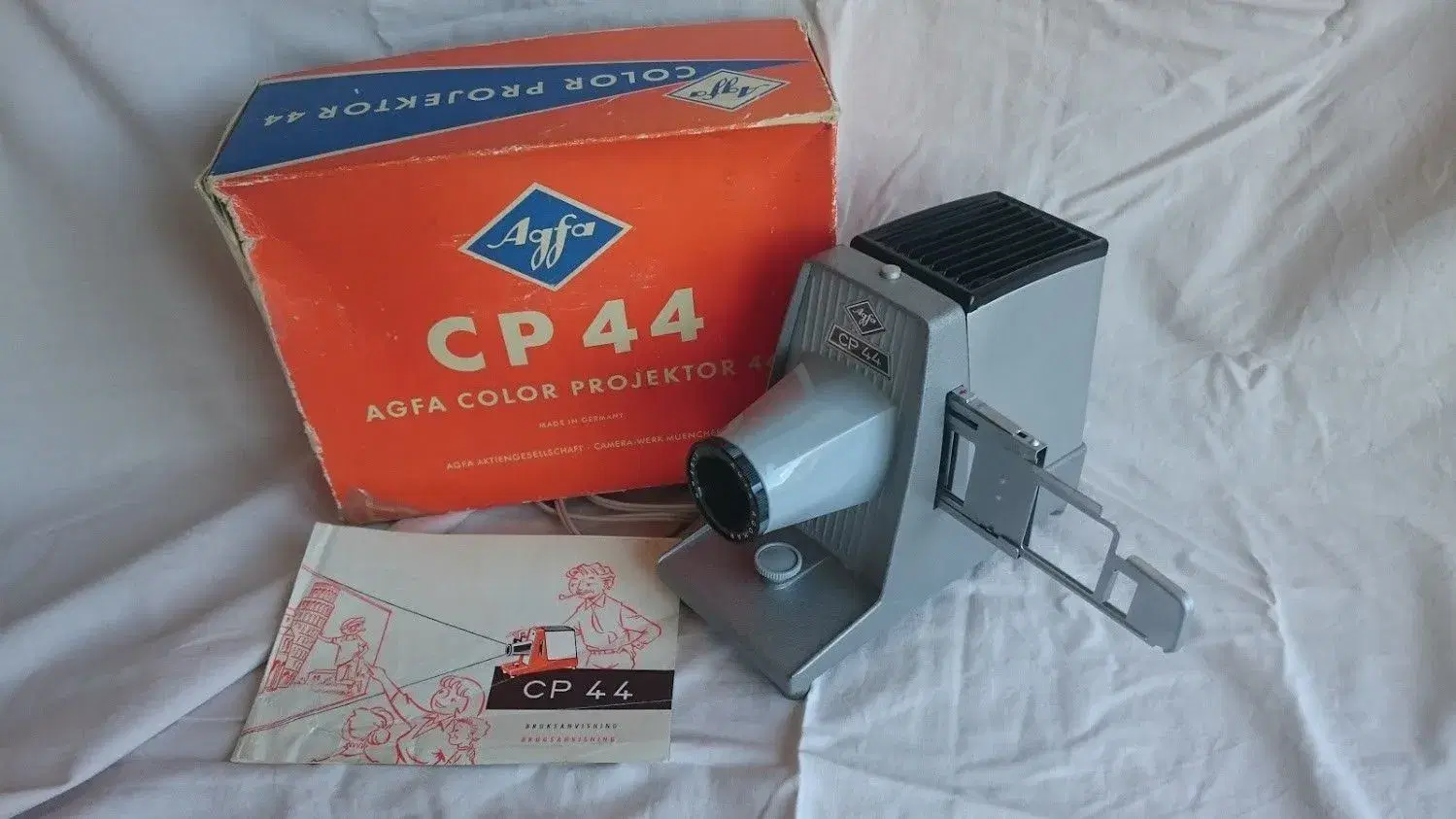 AGFA CP44 color projektor