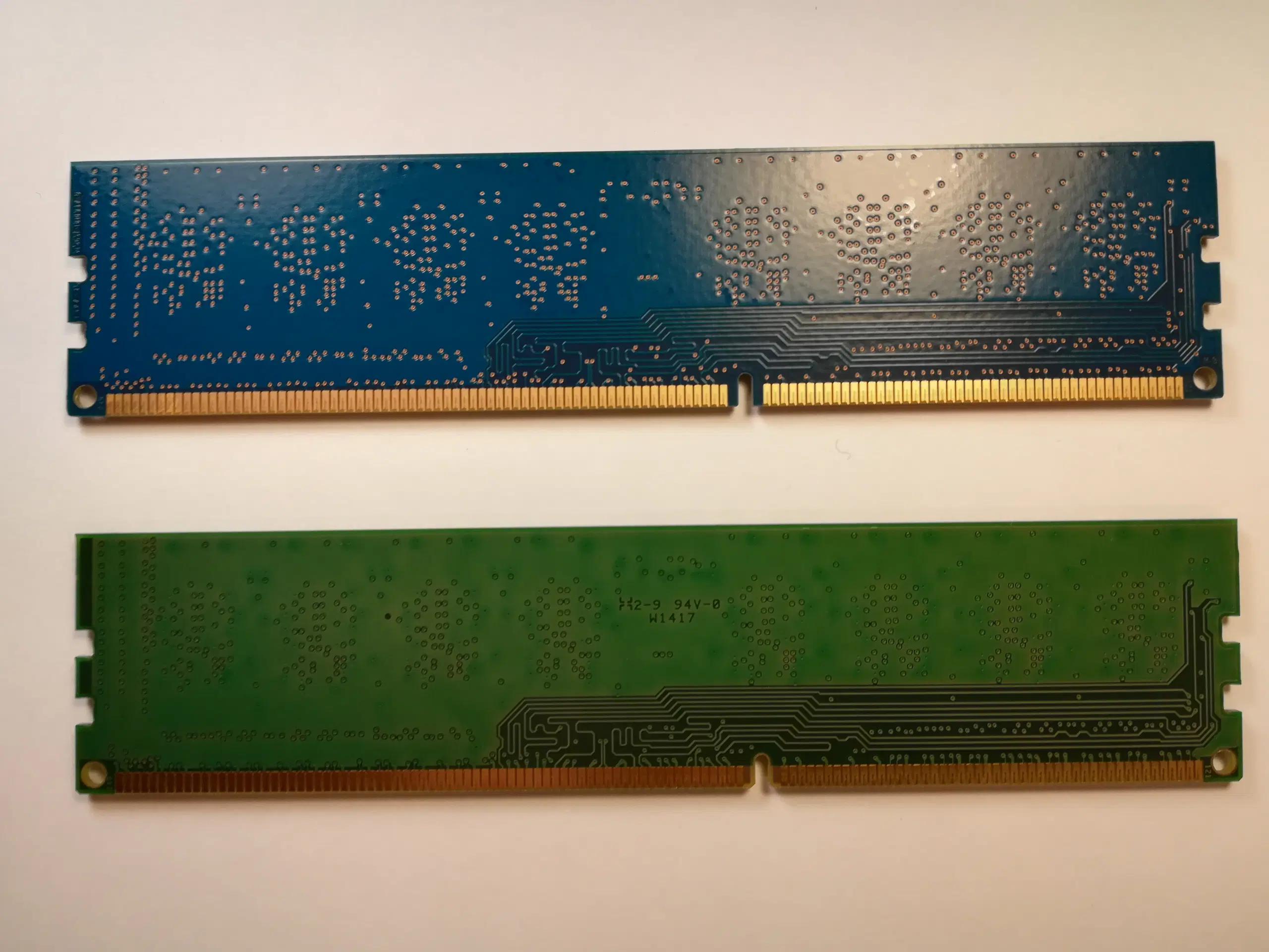 Kingston og Hynix DDR3 SDRAM 2 stk á 4 GB