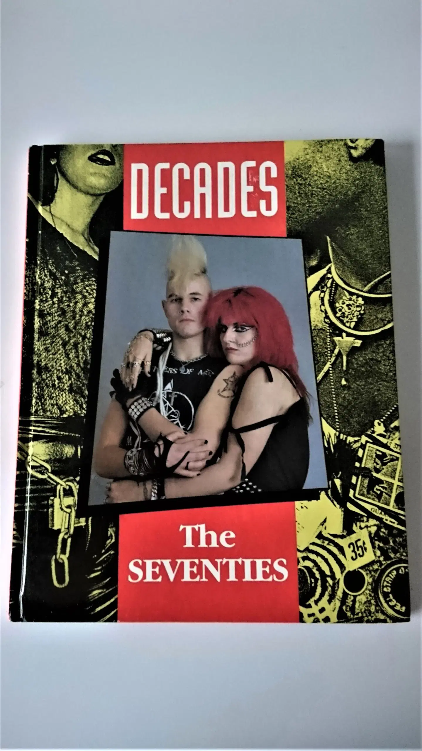 The Seventies (Series : Decades) Af Michael Garret