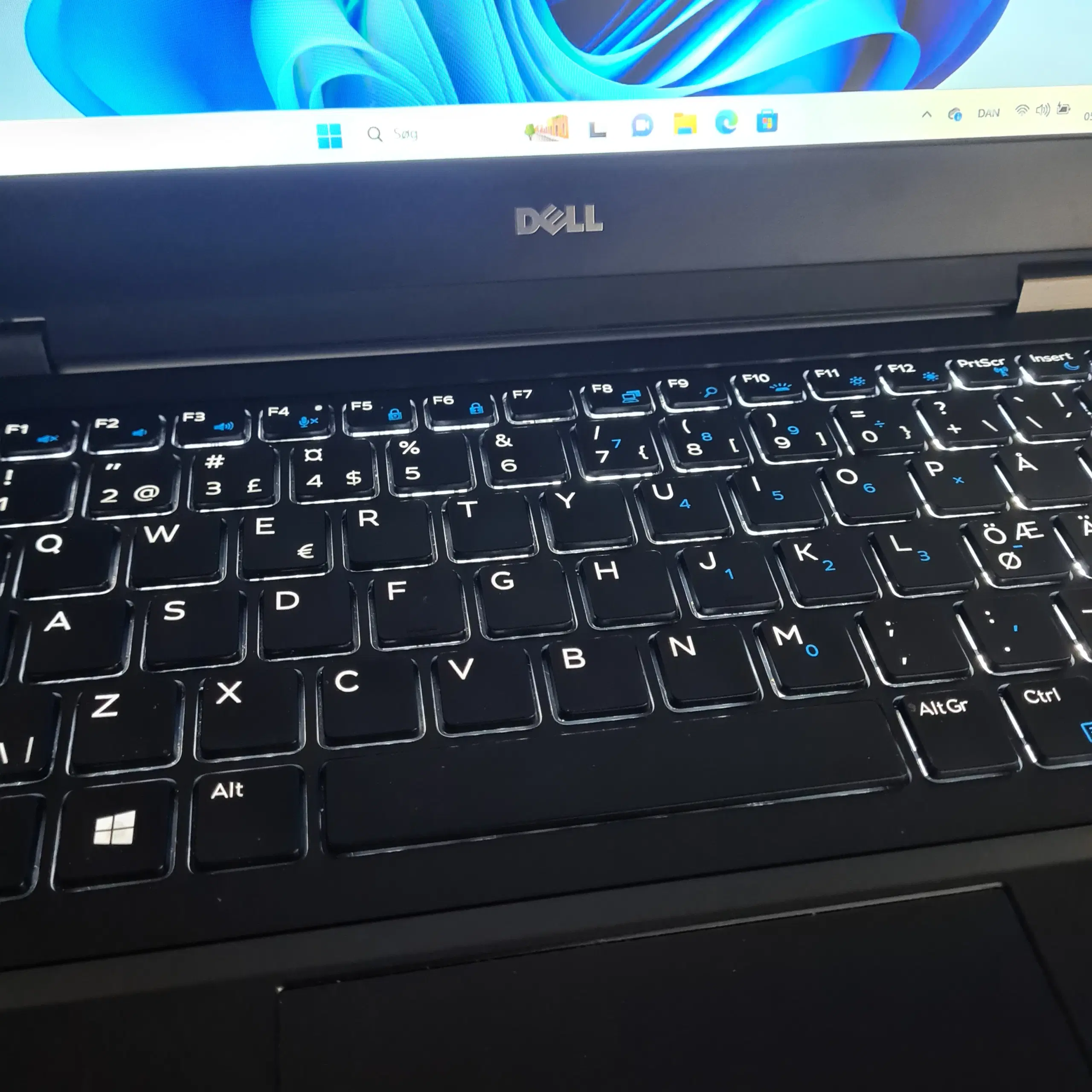 Dell Latitude 125 Win 11