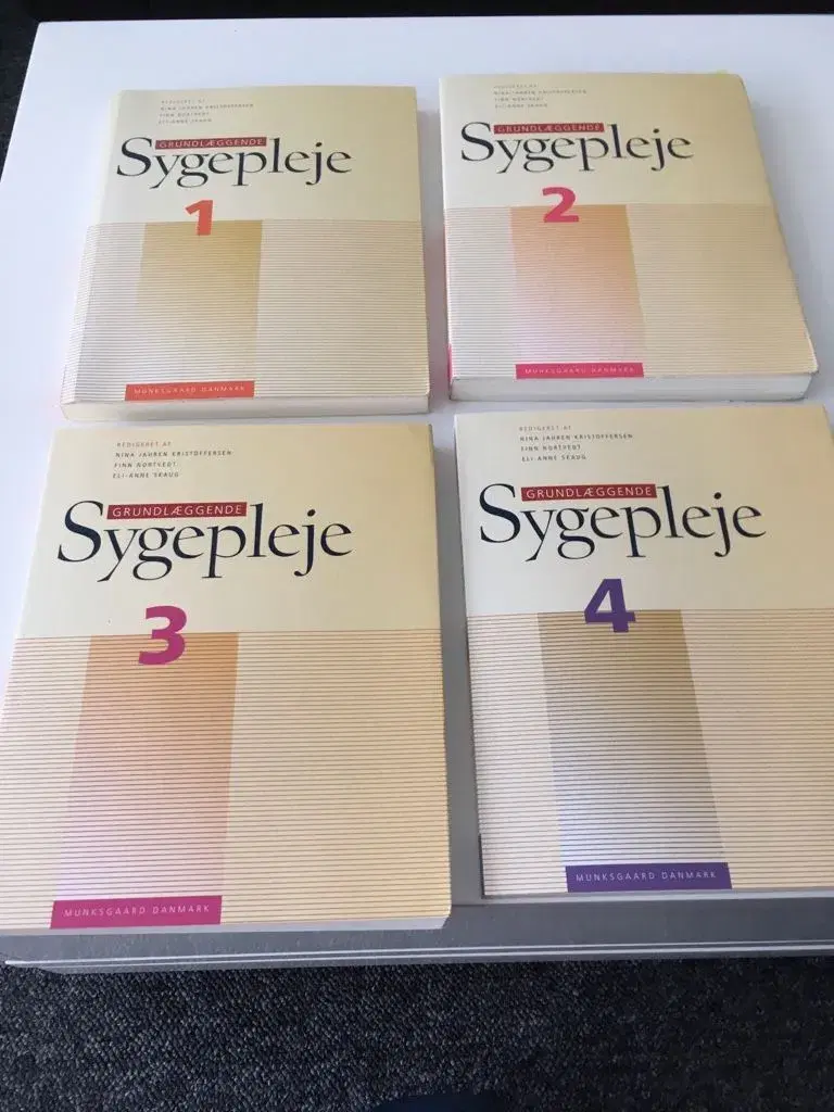 Grundlæggende sygepleje 1-4