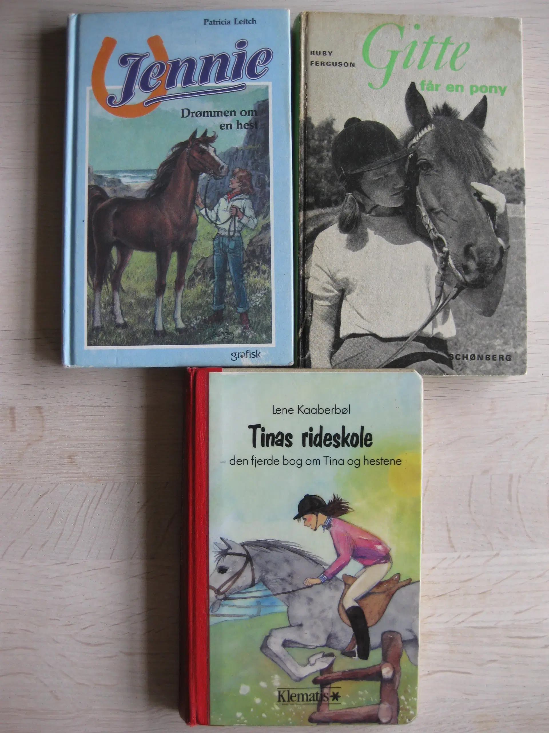 Hestebøger ;-)
