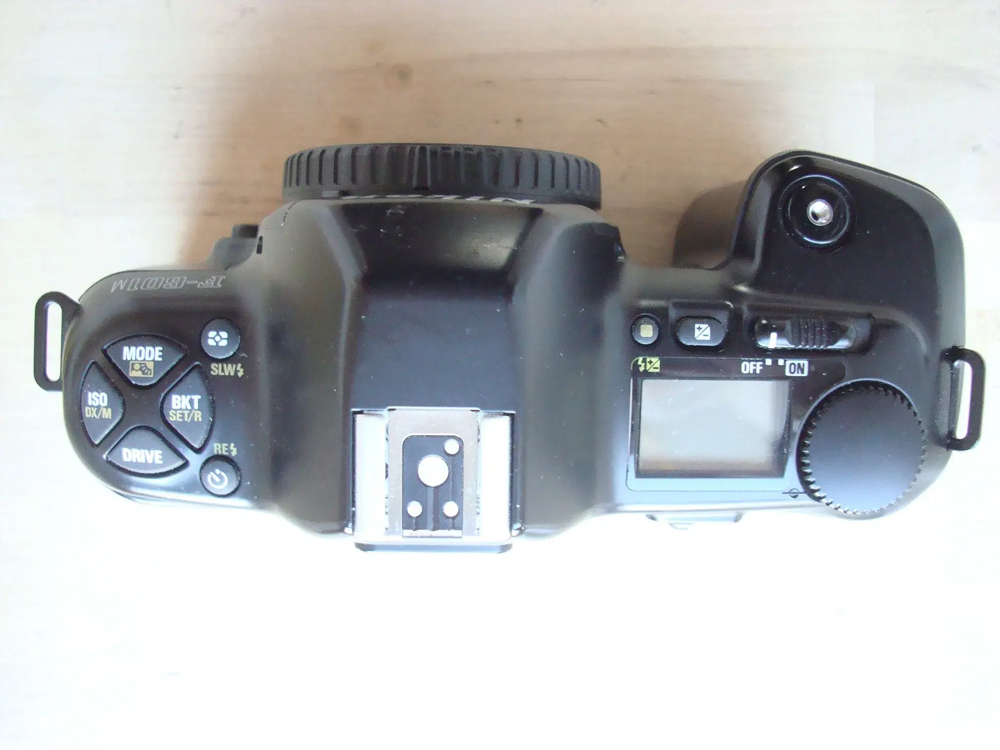 Nikon F-601m kamerahus evt med zoom