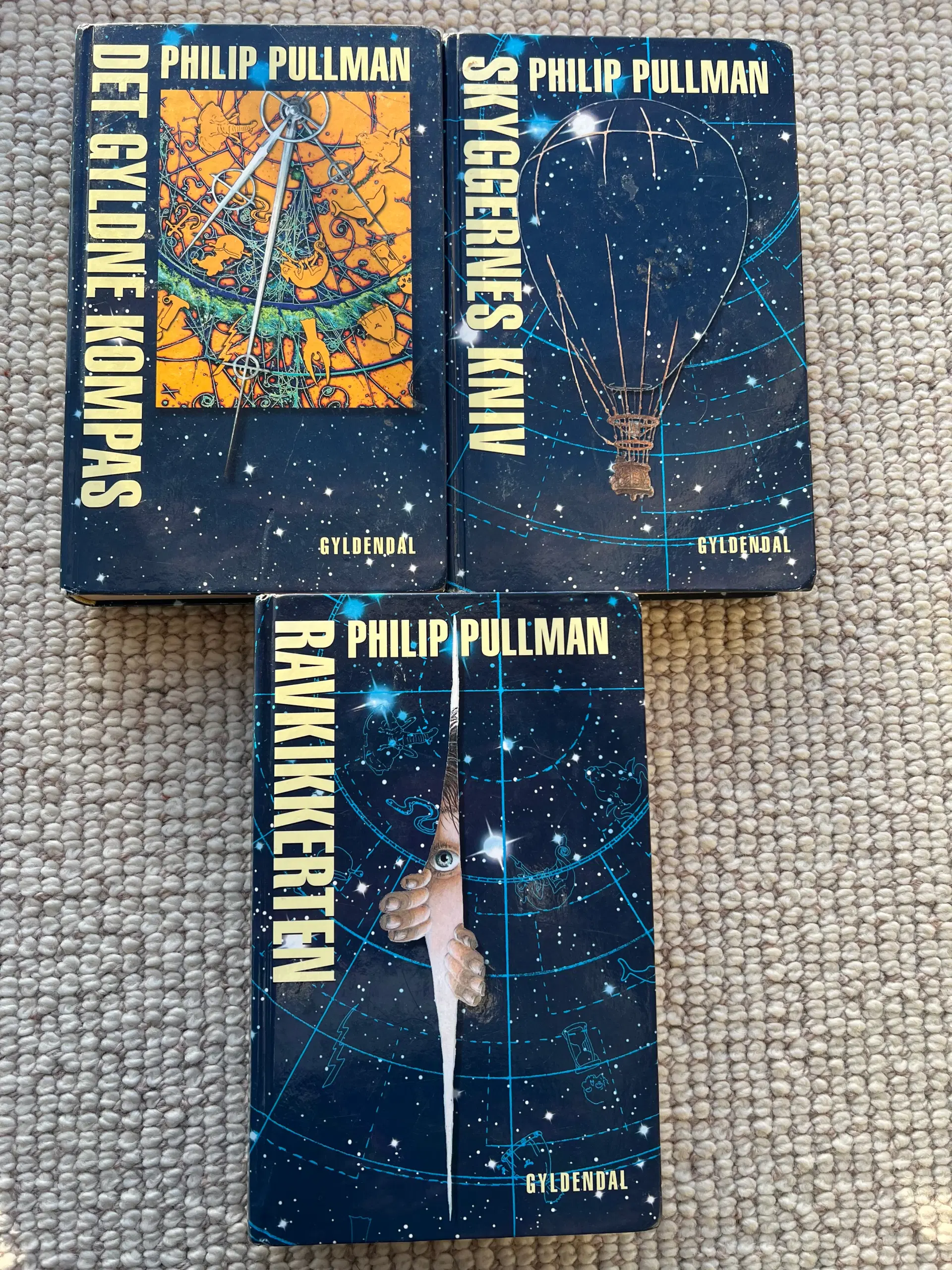 Det gyldne kompas serie  af Philip Pullman