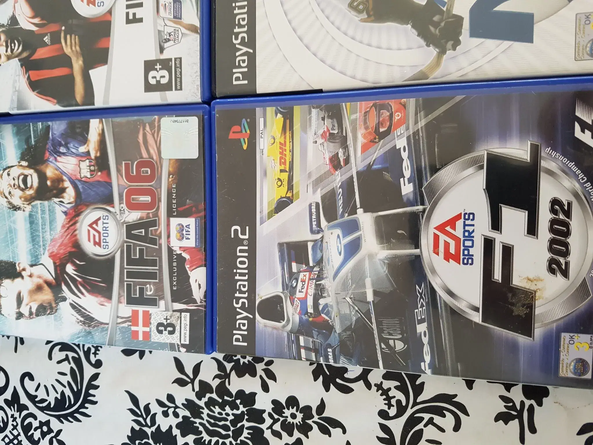 6 seje ps2 spil fra 25-50kr pr stk