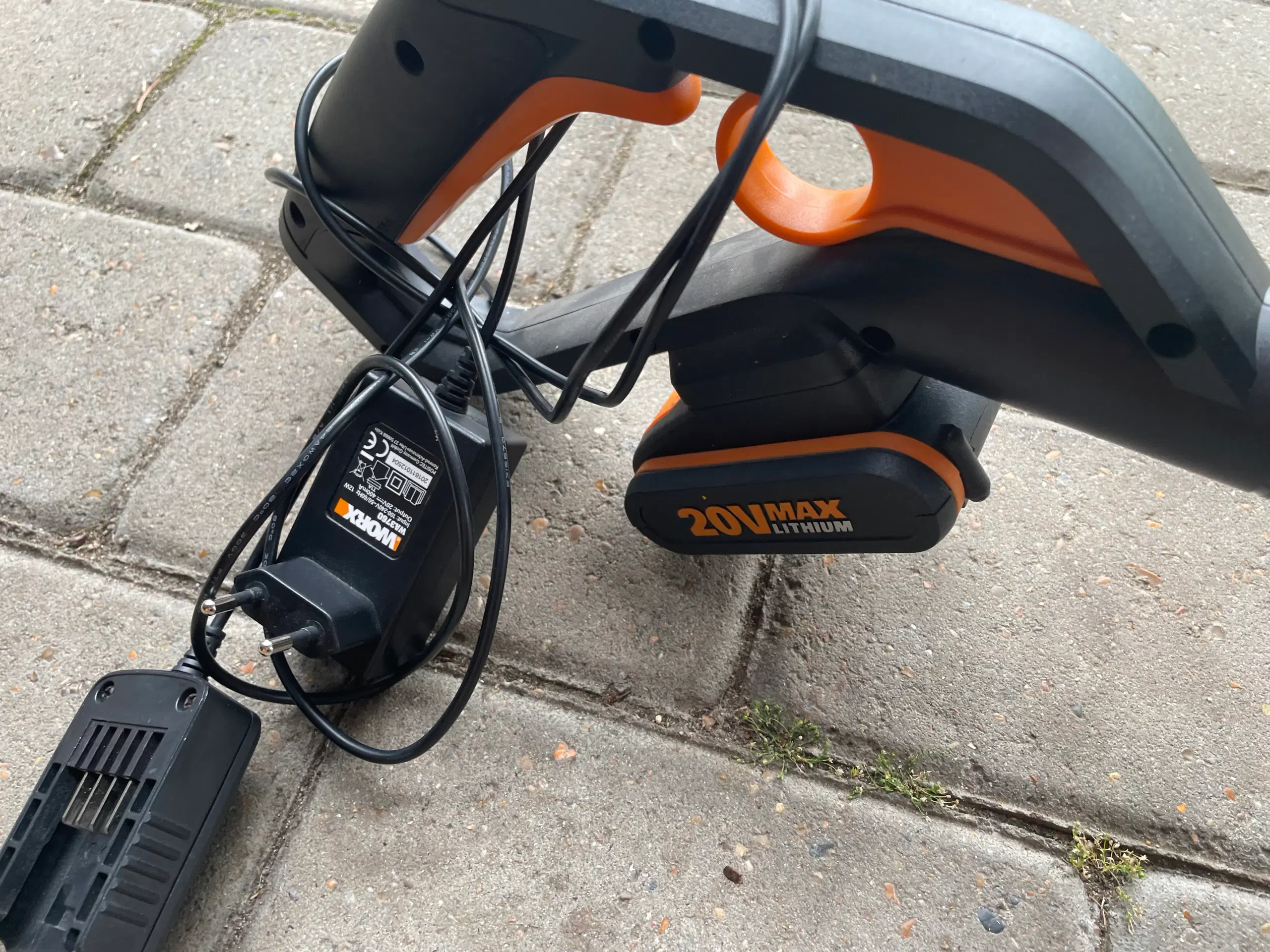 worx WG 169e trimmer og Kantklipper Its koral