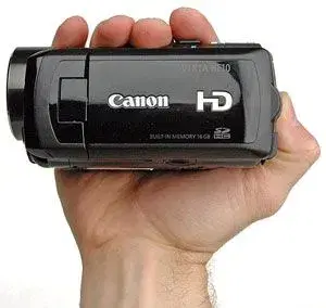 Canon Vixia HF10 - Full HD videokamera