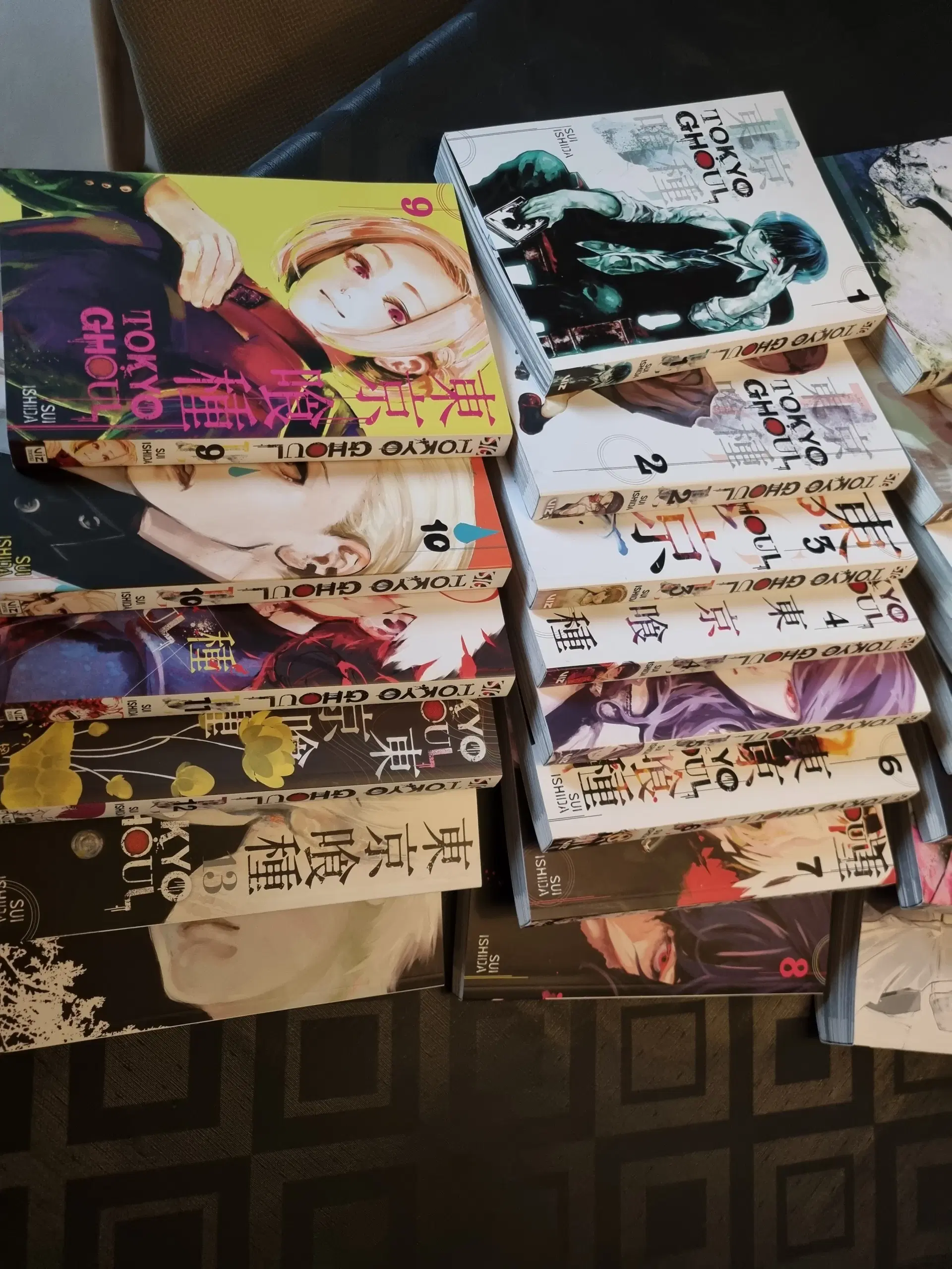 TOKYO GHOUL  TOKYO GHOUL:re komplet samling