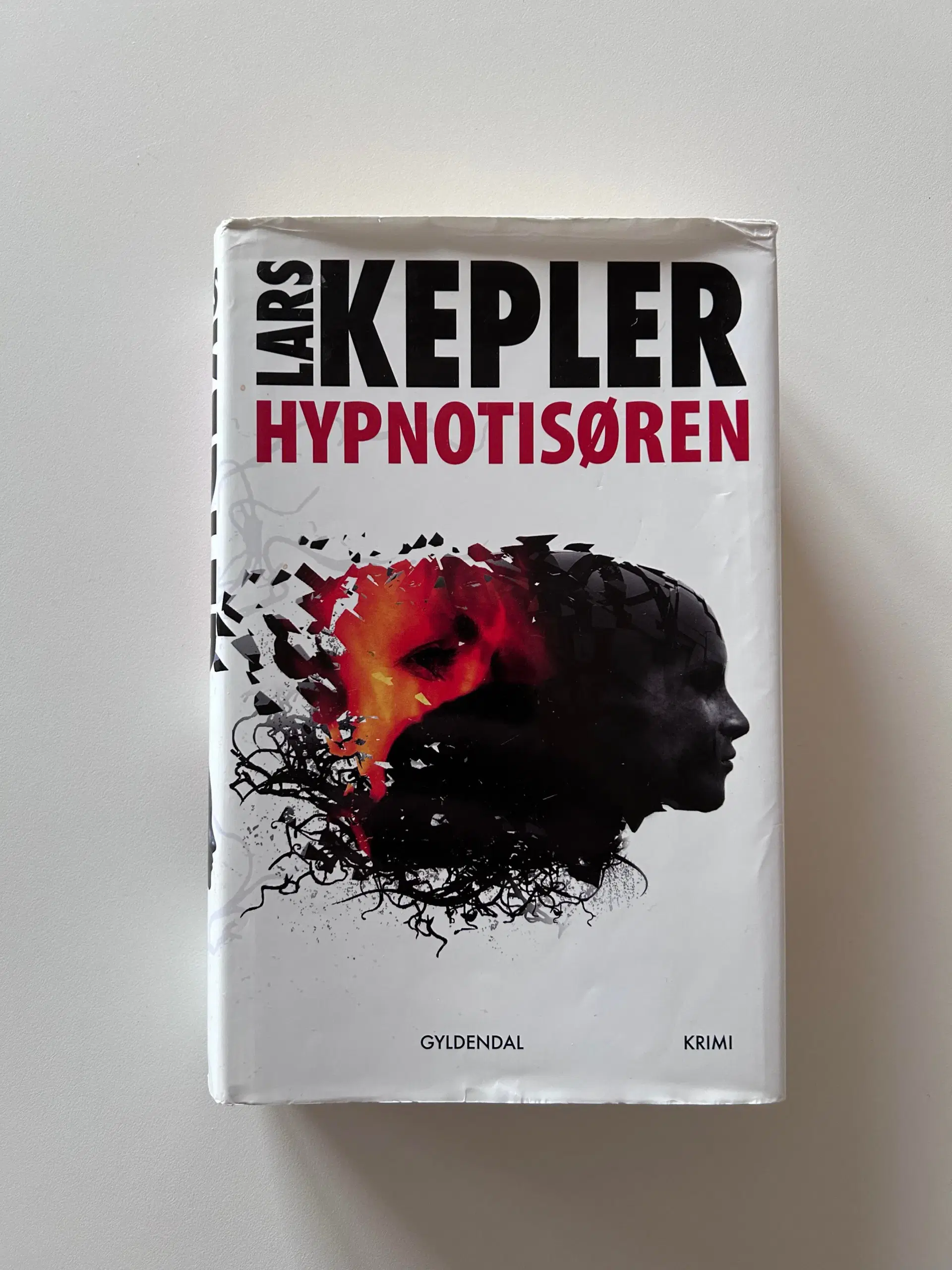 Lars Kepler bog Hypnotisøren