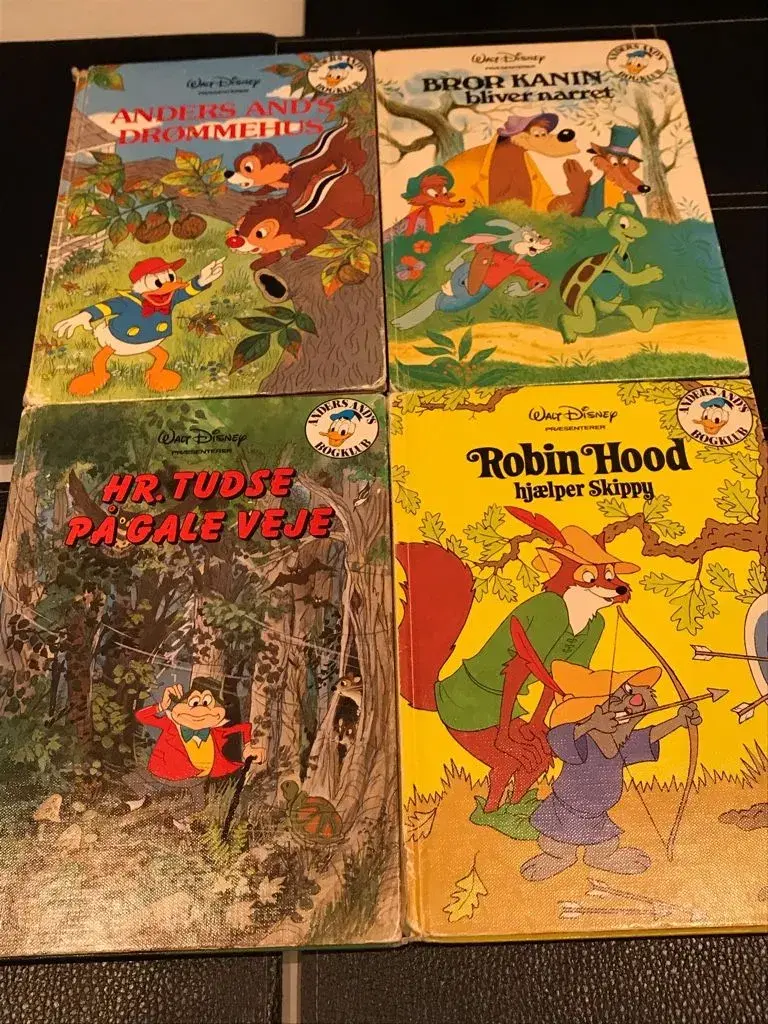Flere walt Disney bøger sælges