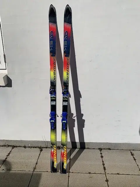 Alpin ski (Ikke carving)