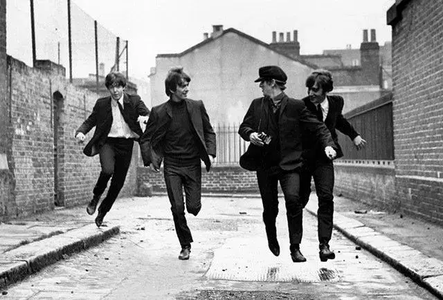 A Hard Days Night - HELP!