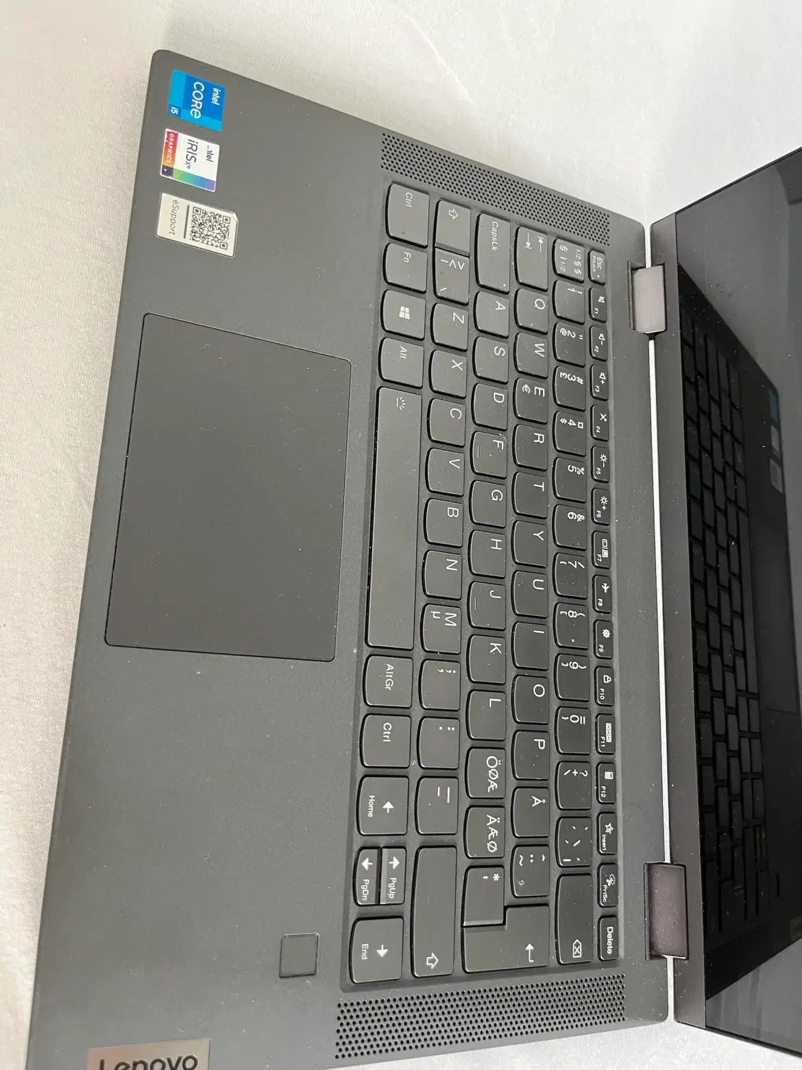 Lenovo IdeaPad flex 5 8 GB ram 512 GB Hardisk