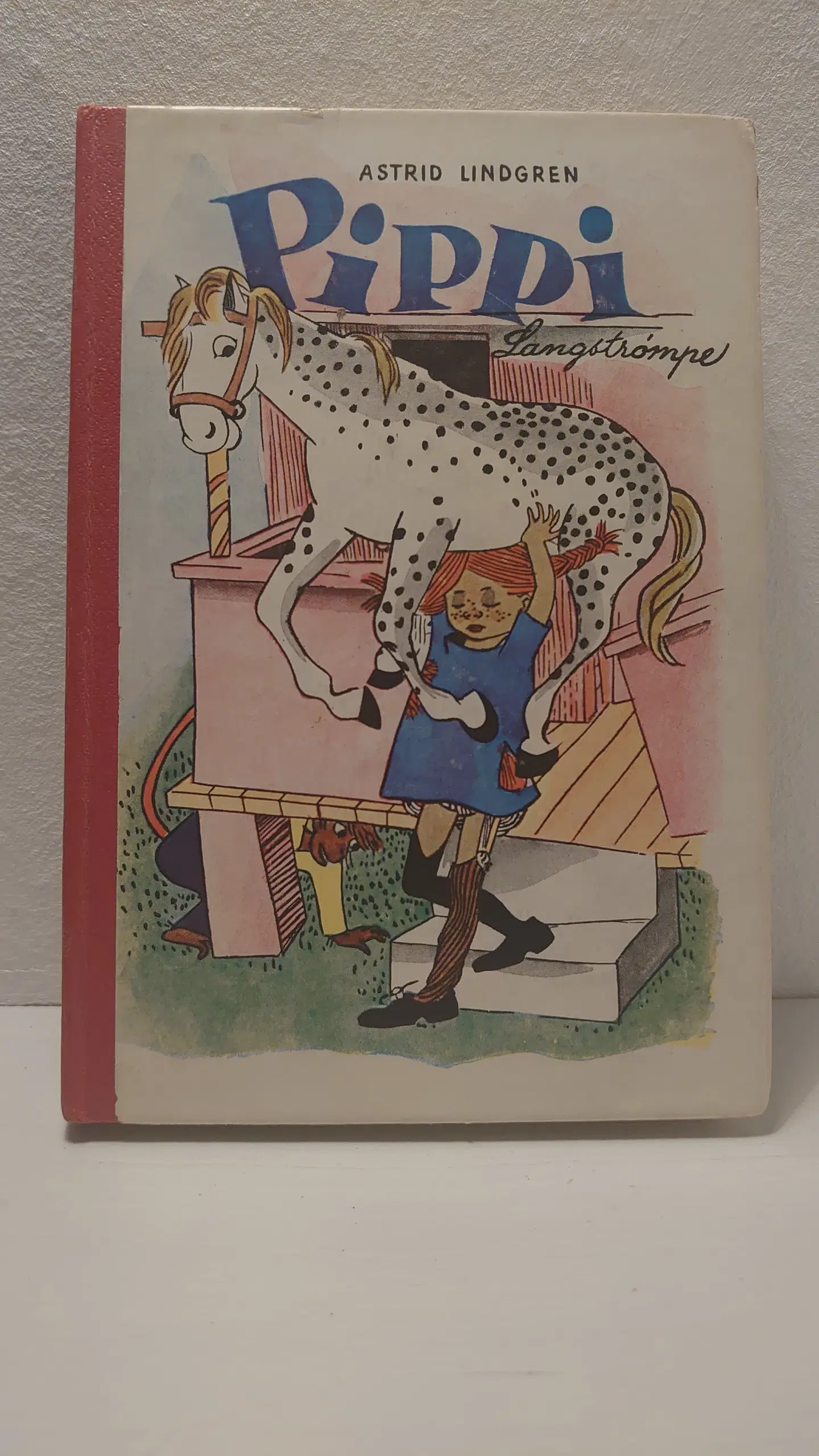 Astrid Lindgren: Pippi Langstrømpe 2 i en bog