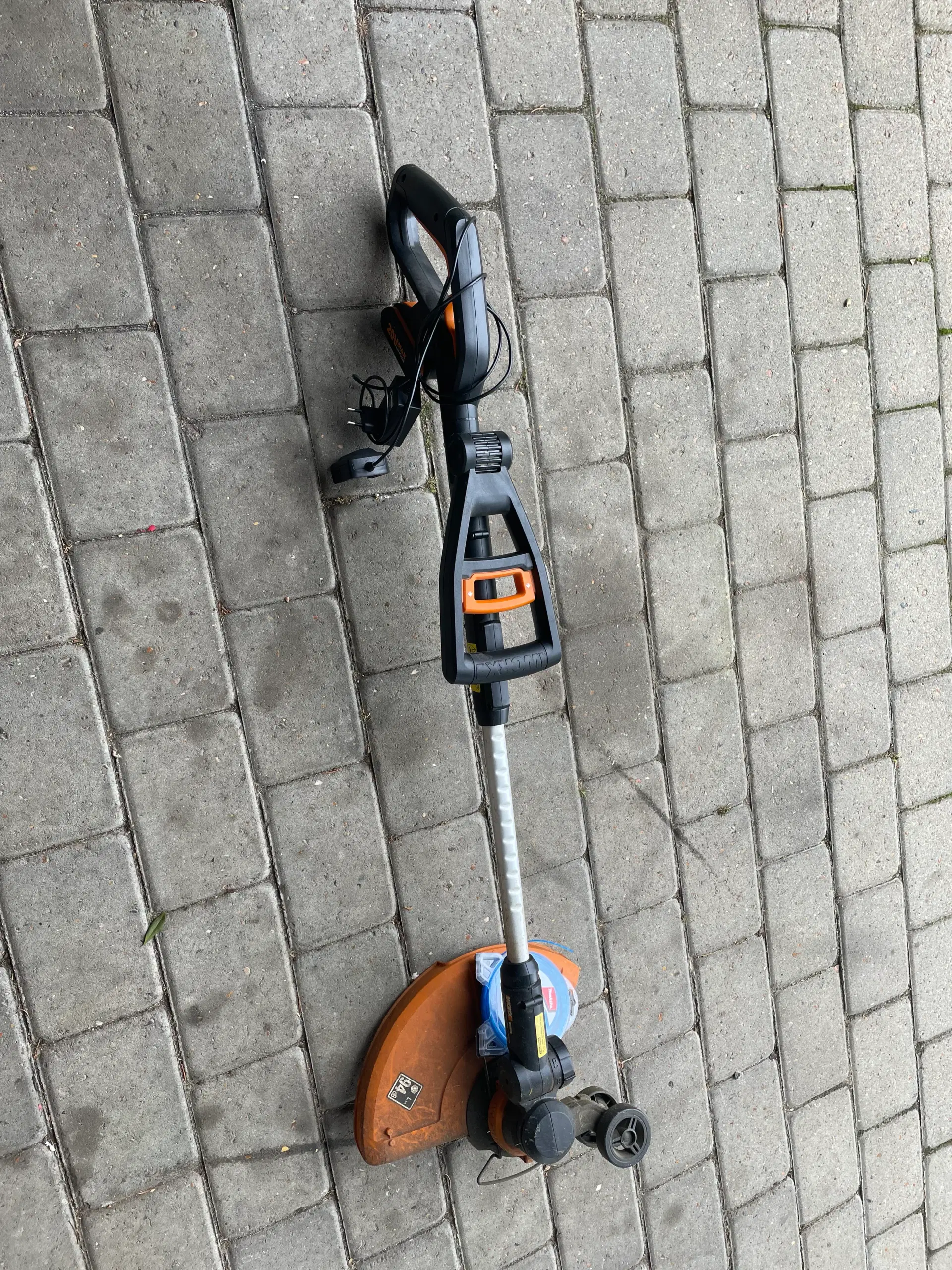 worx WG 169e trimmer og Kantklipper Its koral