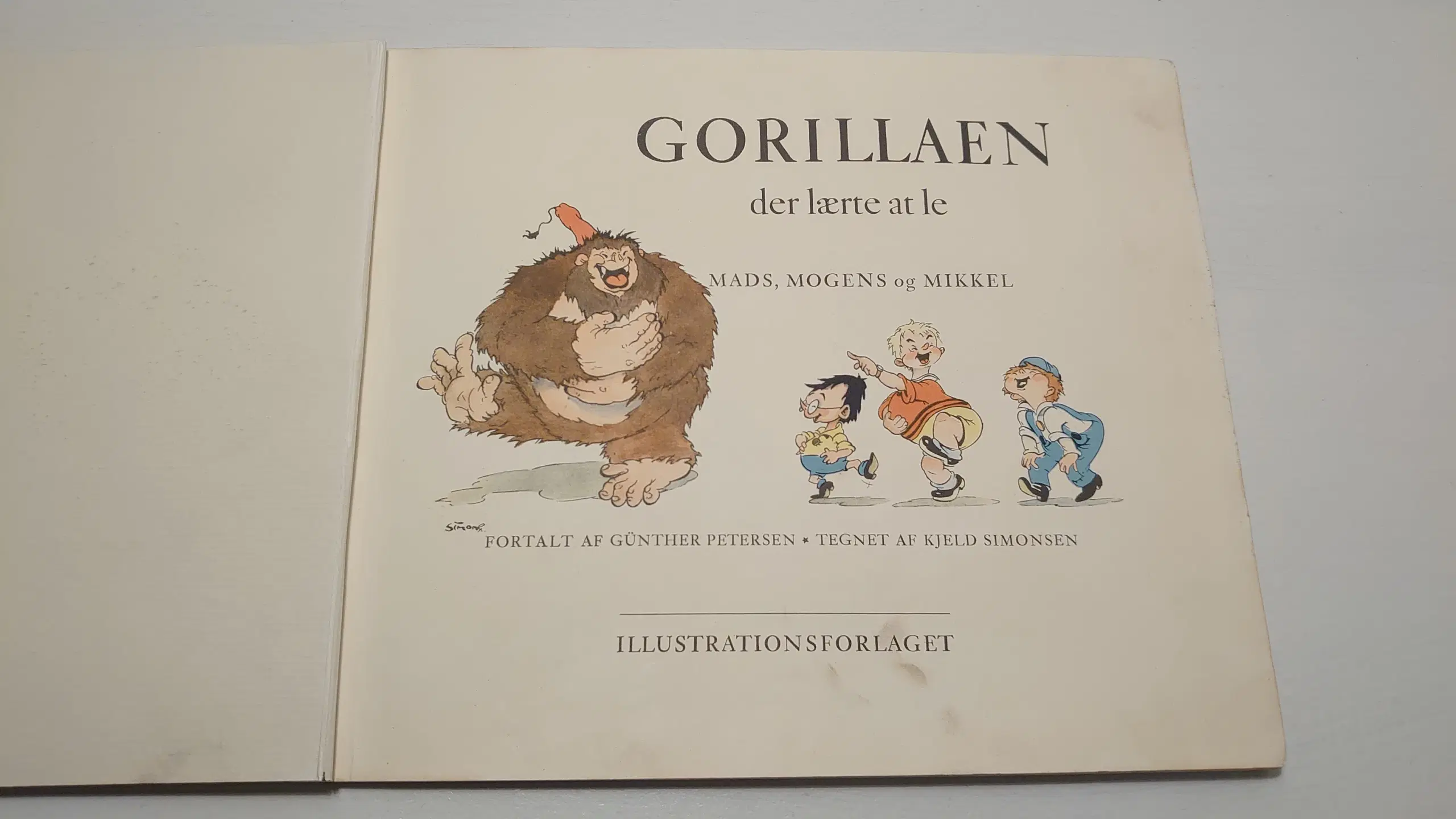 Günther Petersen: Gorillaen der lærte at le 1945