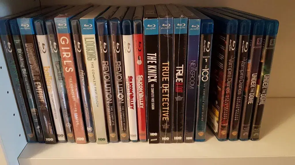 Blu-ray serier/bokse NYE / næsten nye