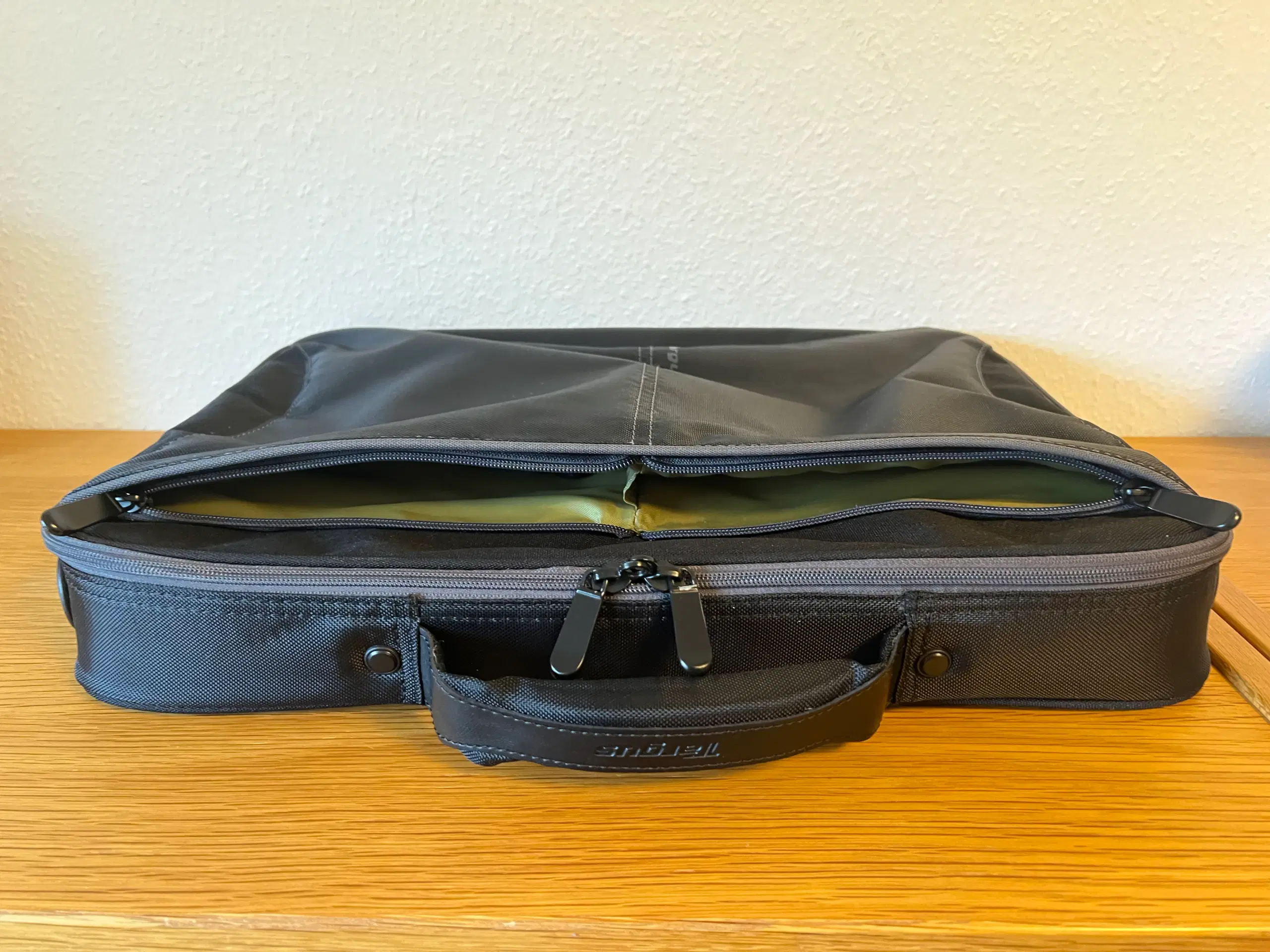 Targus Laptop Case