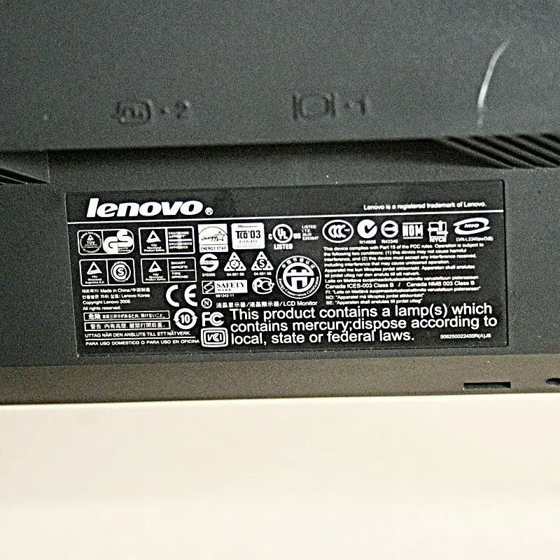 Lenovo ThinkVision LT2252p