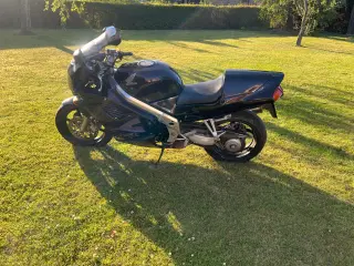 HOnda Vfr 750 F