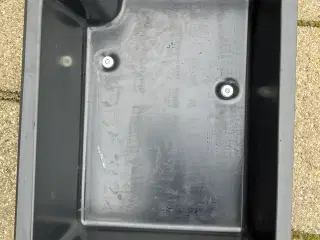 Dacia Spring - frunk, måtter, ladekabel