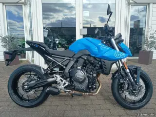 Suzuki GSX-8S
