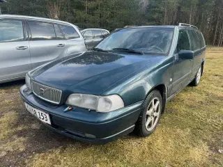 Volvo V70 2,5 aut.