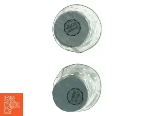 Gennembrudte metalpotter til fyrfadslys eller lign. fra Broste (str. 5 x ø 6 cm)