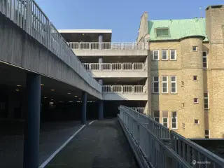 Parkering til leje på Asylgade 1 i Storkøbenhavn.