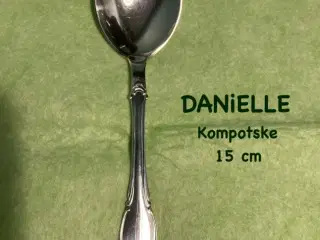 Danielle kompotske