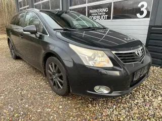 Toyota Avensis 2,2 D-CAT 177 T4 stc.