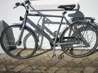 Fin Herrecykel med 7 indvendige gear.