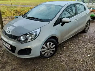 2 stk Kia Rio 2012 benzin evt bytte 